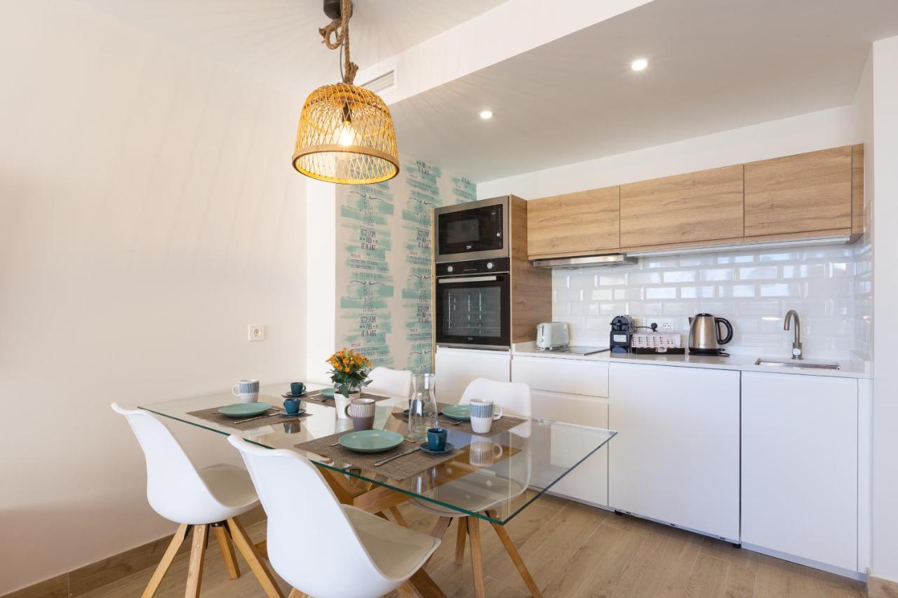 Apartamento Junto Al Faro .Marbella Centro.Vistas Mar Y El Puerto. Eksteriør billede