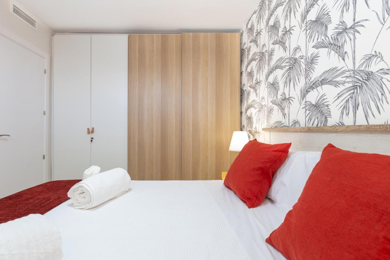 Apartamento Junto Al Faro .Marbella Centro.Vistas Mar Y El Puerto. Eksteriør billede